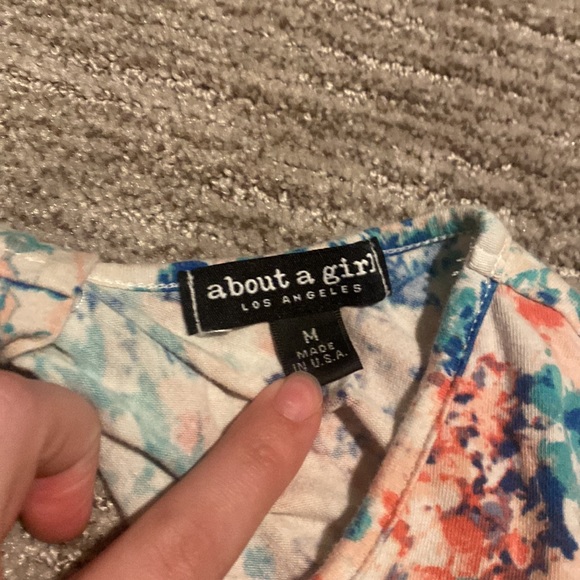 Flower print crop top - Picture 2 of 3